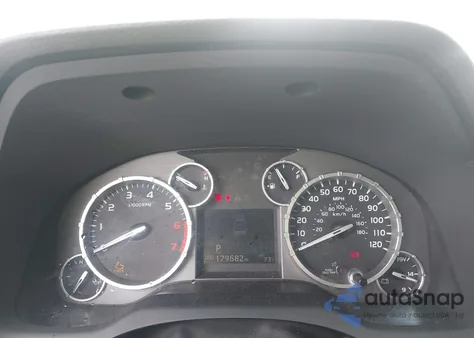 2015 Toyota Tundra Sr5 5.7L V8 z USA, uszkodzony, nr VIN 5TFDW5F16FX430242